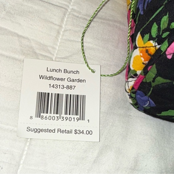 NWT Vera Bradley Floral Lunch Bag - Picture 2 of 5